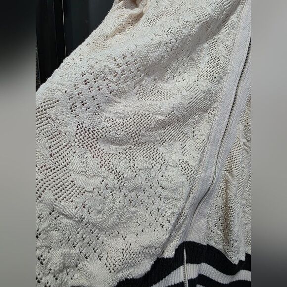 Free People Ivory Black Full Zip Crochet Women's Sweater Jacket Size S Blogger - Picture 8 of 12